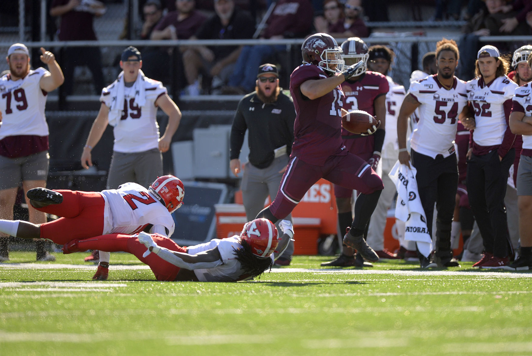 SIU defeats Youngstown State
